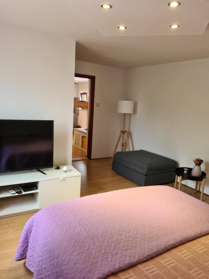Volmefamily Apartment Pula Exterior photo