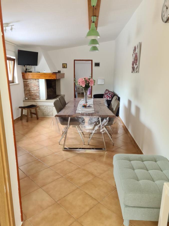 Volmefamily Apartment Pula Exterior photo